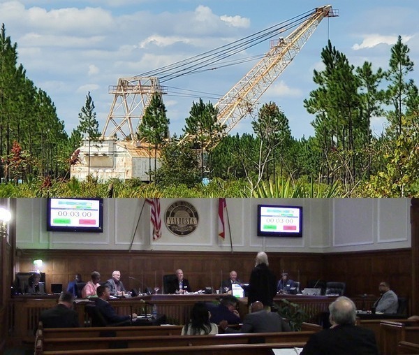 [Dragline on TPM mine site 2022-09-27 and Valdosta City Council 2021-11-11]
